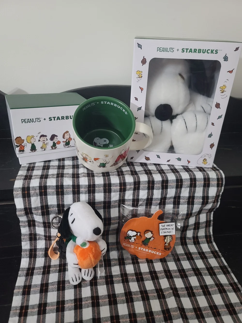 Starbucks + Peanuts Snoopy Bundle!